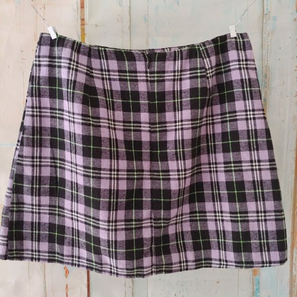 Motel plaid flannel slight spandex lined zipper skirt/L/purple green black - Picture 3 of 8
